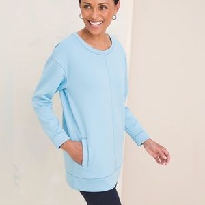 CHICO'S Zenergy Contrast Stitch Tunic in Solstice Blue